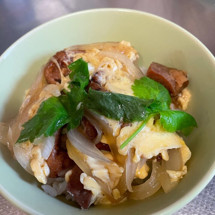 やきとり缶で超っ早！親子丼